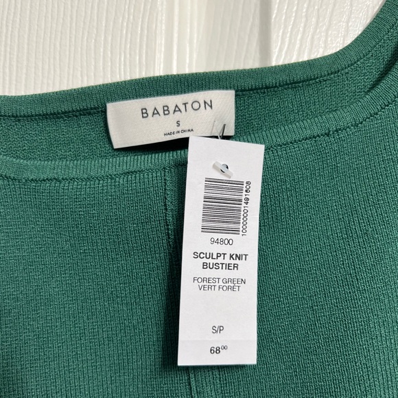 NWT ARITZIA green crop top - Picture 2 of 3